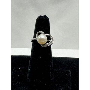 Pearl 925 Ring With Diamonds Size 5.5 Real Pearl Glows With Black Light.